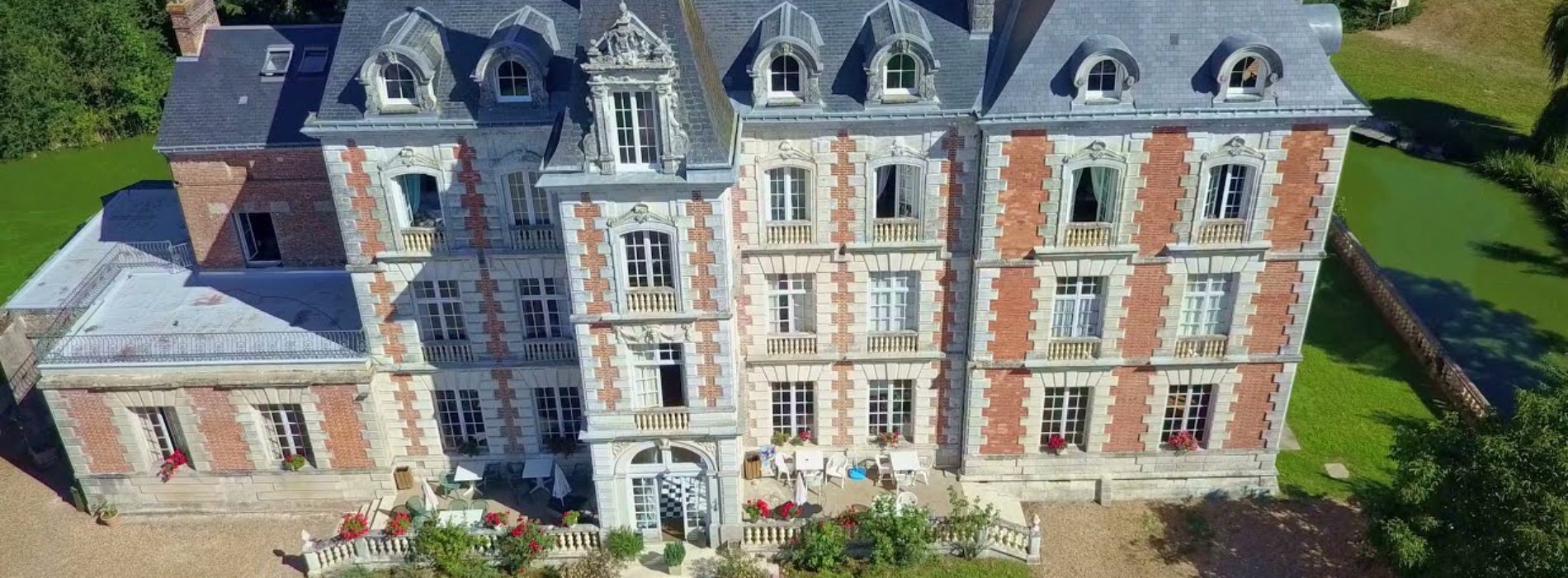 chateau enigmes camping